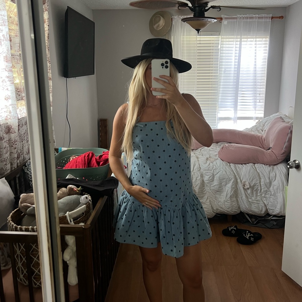 AVEC Les filles dress